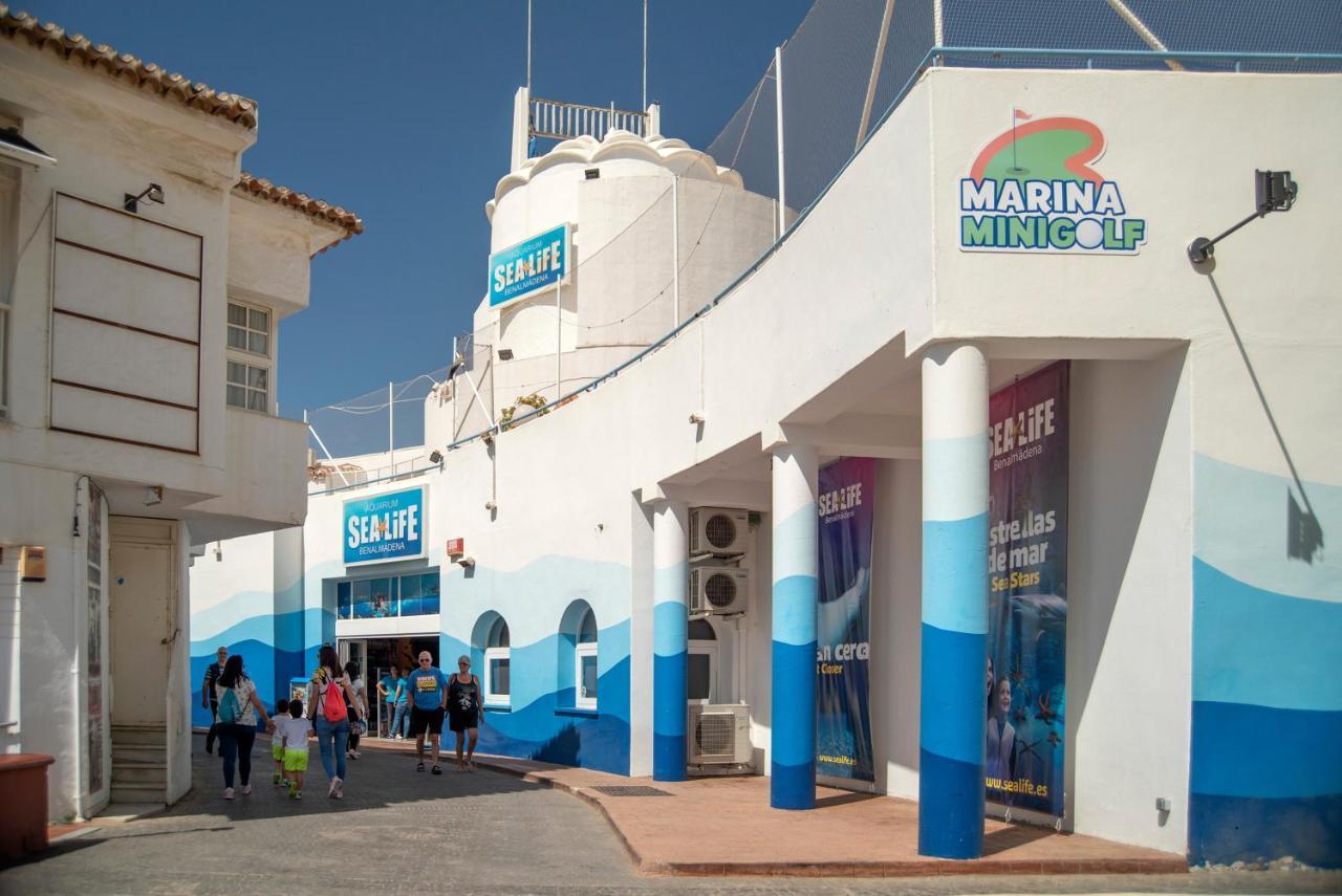 Benal Beach, Luxury Sea & Mountain View Beachside 1 Bedroom Apartment Benalmadena Bagian luar foto