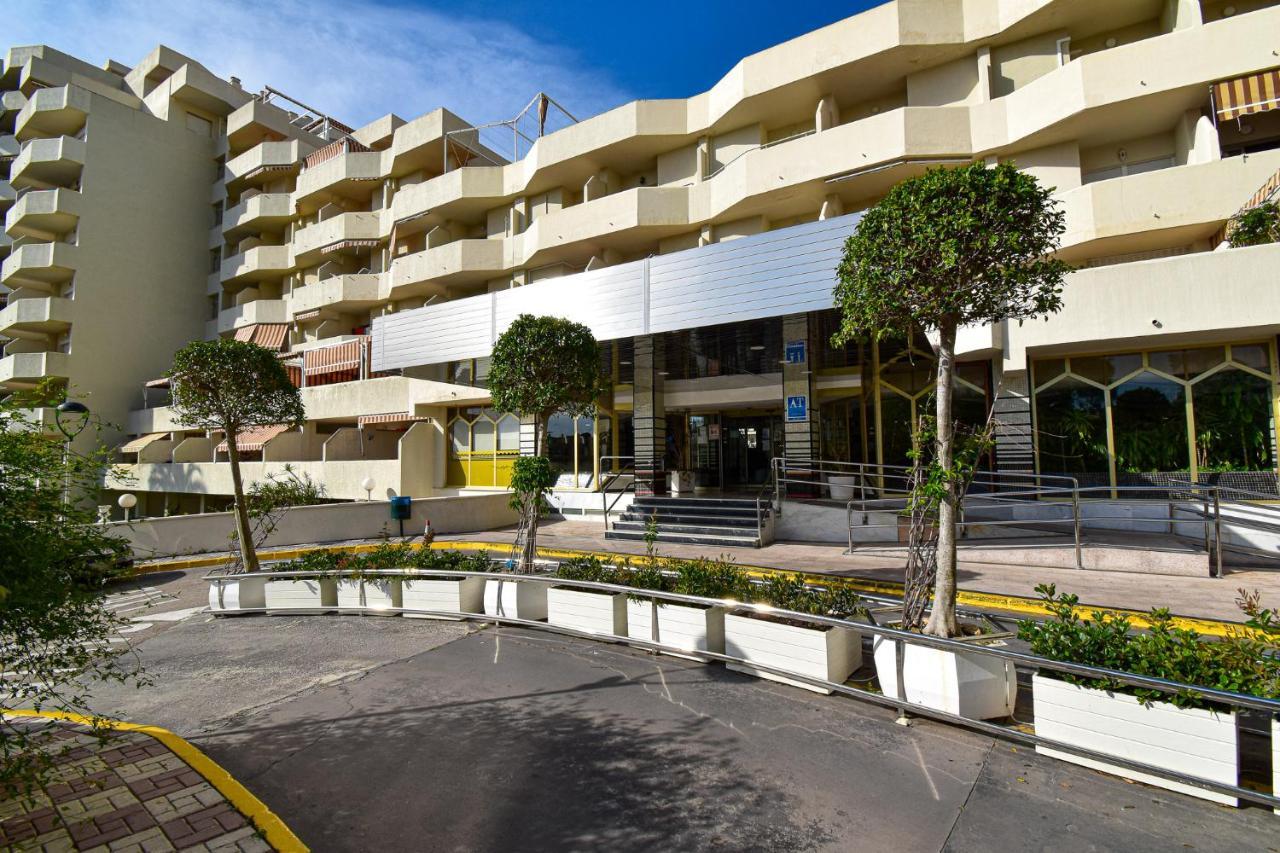 Benal Beach, Luxury Sea & Mountain View Beachside 1 Bedroom Apartment Benalmadena Bagian luar foto