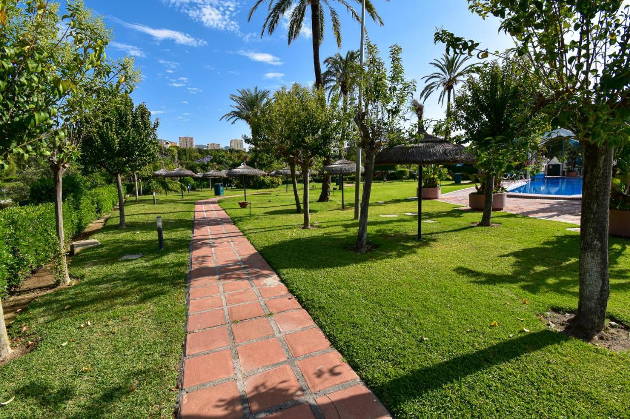 Benal Beach, Luxury Sea & Mountain View Beachside 1 Bedroom Apartment Benalmadena Bagian luar foto