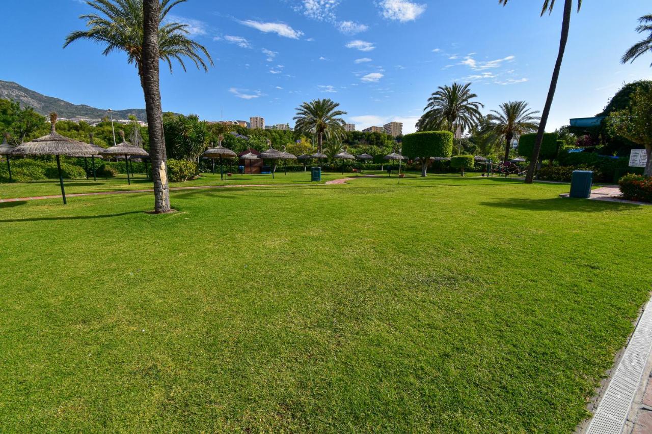 Benal Beach, Luxury Sea & Mountain View Beachside 1 Bedroom Apartment Benalmadena Bagian luar foto