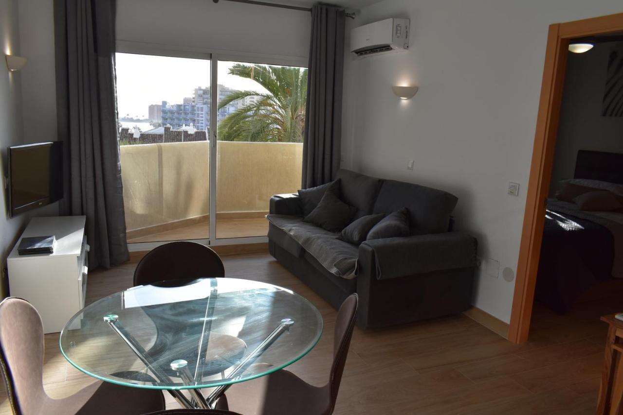 Benal Beach, Luxury Sea & Mountain View Beachside 1 Bedroom Apartment Benalmadena Bagian luar foto